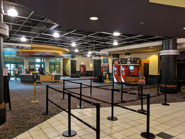 AMC CLASSIC Indian River 24