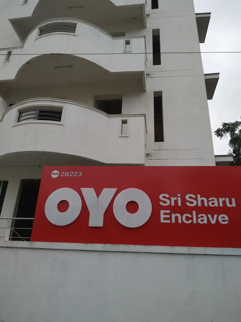 OYO 28223 Sri Sharu Enclave