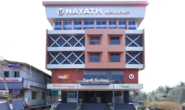 Treebo Mall View, Dlf Phase Ii