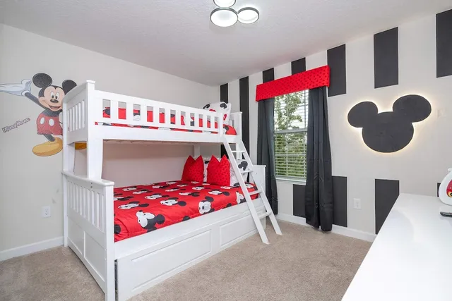 Home 6bed Themed Rooms Game Room Storey Lake