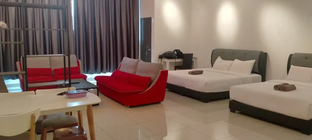 Austin 18 Versatile Business Suites