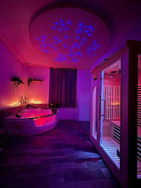 Love Room et Secret Room BDSM - Les Suites Gaillardes - Brive