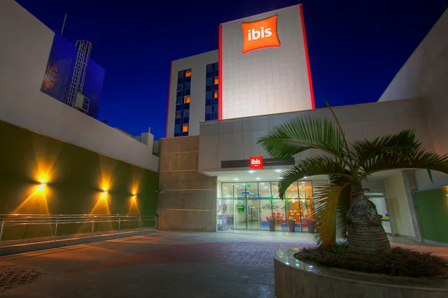 ibis Vitoria Praia de Camburi
