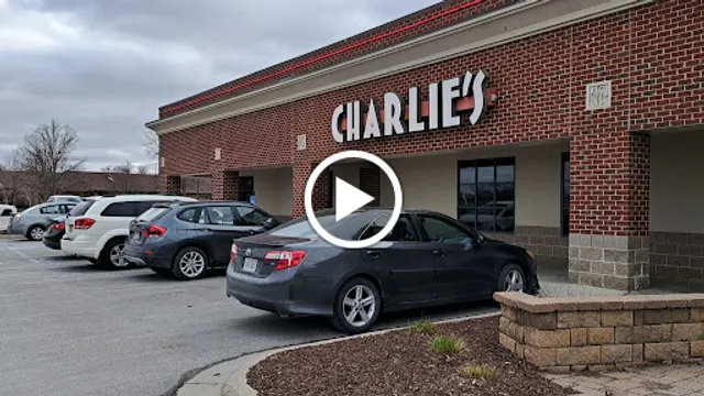 Charlie's on the Lake