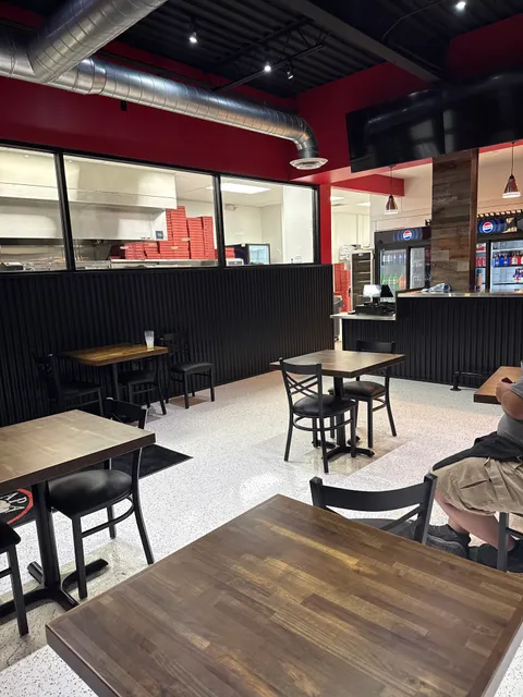 Papa Romano's Pizza & Brews