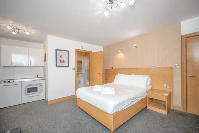 Flexistay Aparthotel Sutton