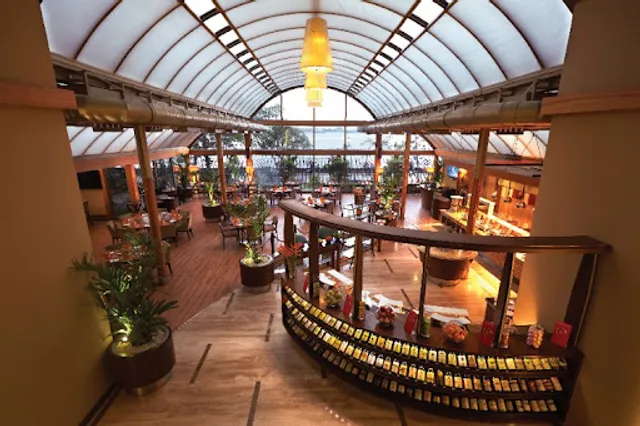 Swirl - Vivanta Ernakulam