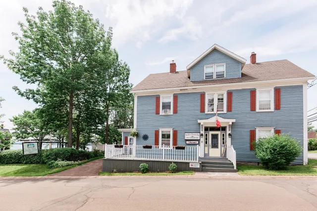 Willow House Inn Bed and Breakfast