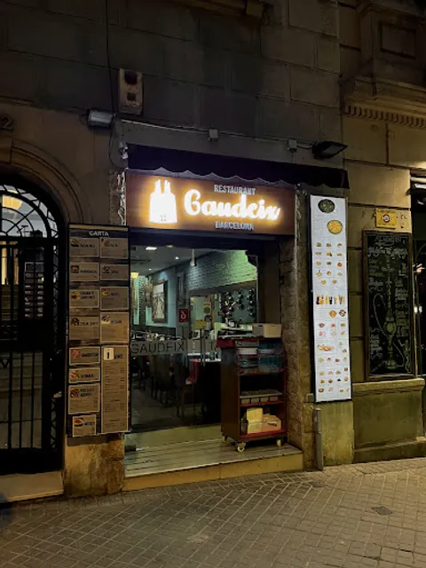 Restaurant Gaudeix | Tapas & Seafood in Eixample, Barcelona