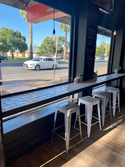 Enuf cafe and burgers