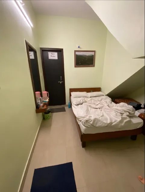 OYO Home 24665 Cozy Family Studio Near Nakki Lake