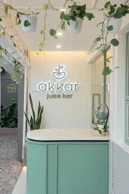 akkar Juice Bar Tugu — cold-pressed juice | smoothies | salads