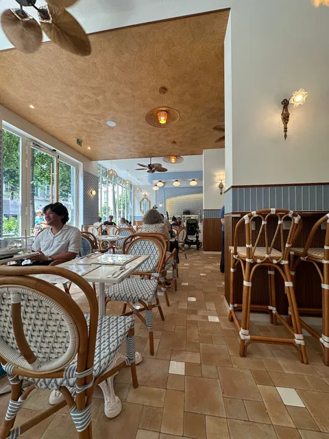 EDMOND café #2 Gambetta (Breakfast | Brunch | Cakes)