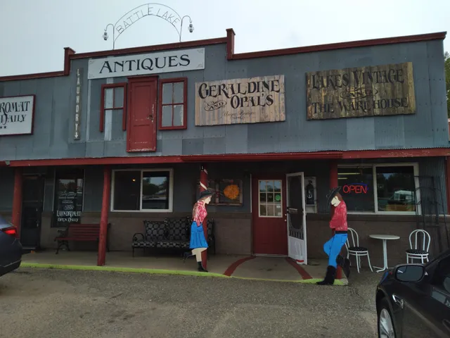 Lakes Vintage Warehouse