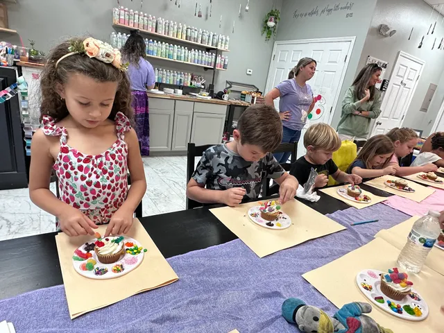 Elephant Fingers - Paint your own Pottery Studio