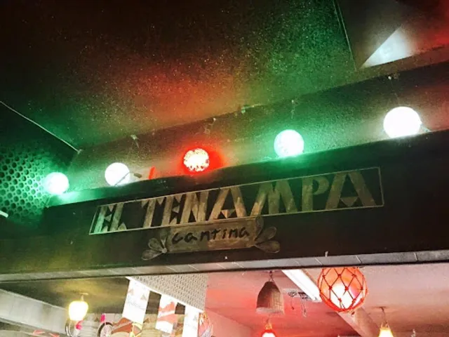 El Tenampa Cantina