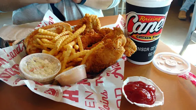 Raising Cane's Chicken Fingers