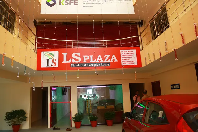 L S Plaza