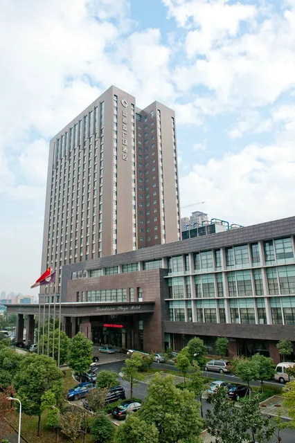 Wuxi Landison Plaza Hotel