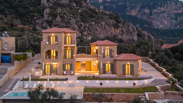 Ipsó Kardamyli Mani