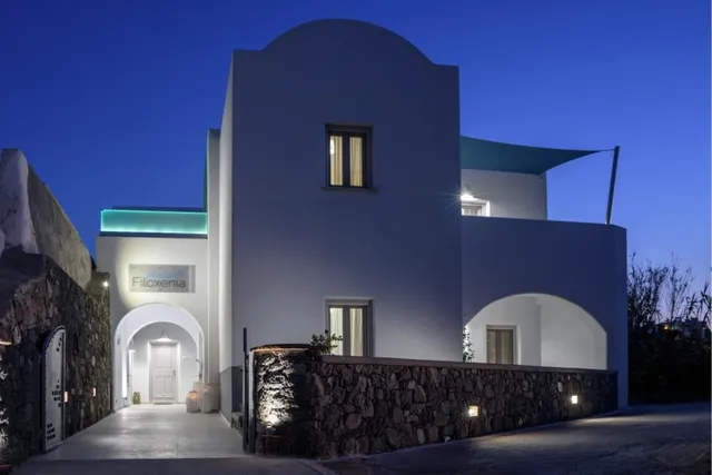 Ikies Filoxenia Santorini