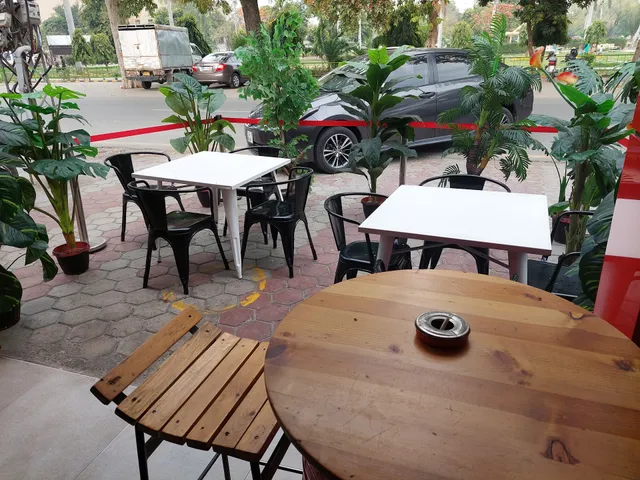 SMASH - Cantt, Girja Chowk