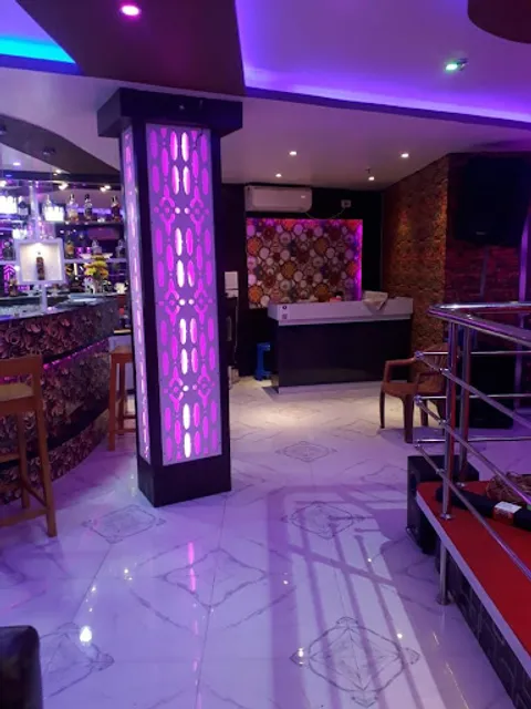 Oasis 69 Restaurant Cum Bar