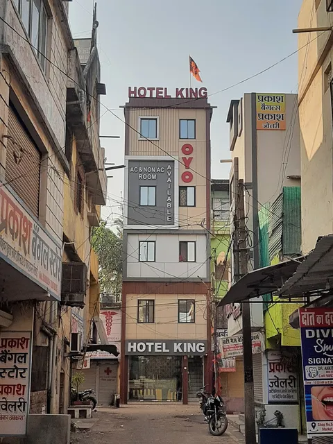 OYO Hotel King