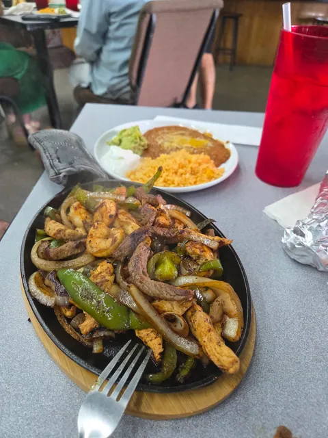 The Rooster’s Grill