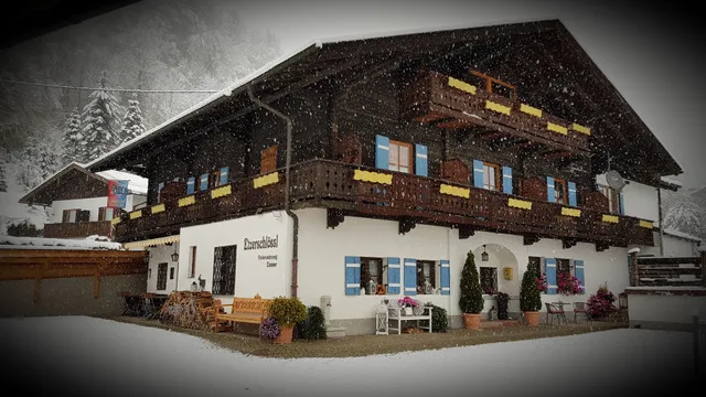 Pension FeWo Bar Gästezimmer Etzerschlössl