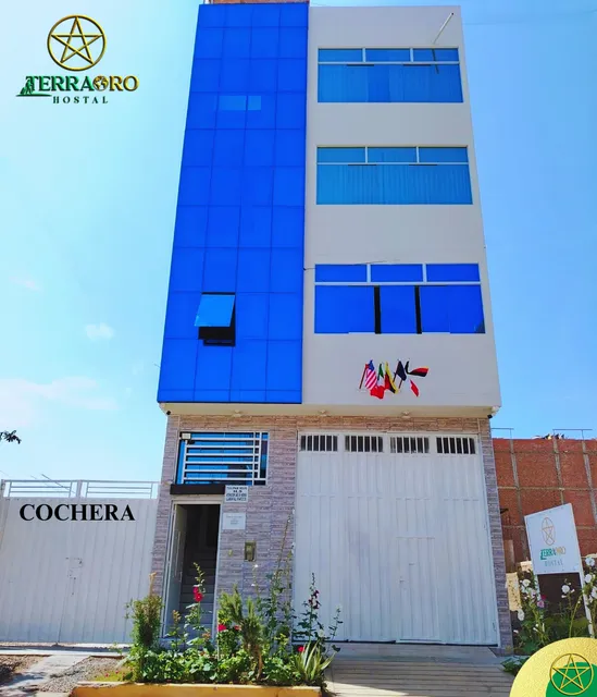 Hostal Terraoro - amplia cochera