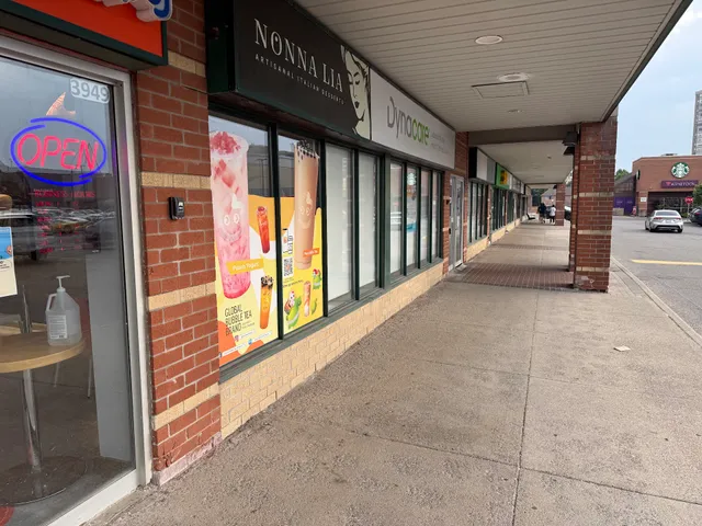 Nonna Lia (at Coco Fresh Tea & Juice)