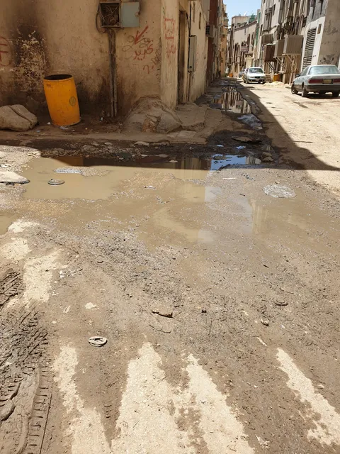 Nof 12 Aparthotel, Souq Al Thumairi,