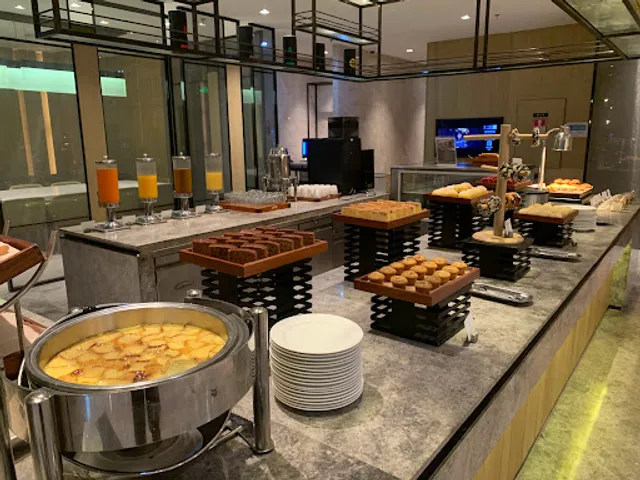 Liantou Eastern Courtyard Marriott Cafeteria