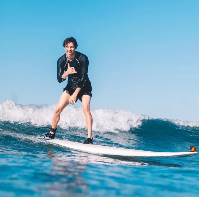 Hans Hedemann Surf School Waikiki