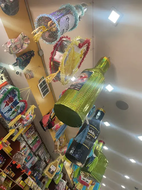 Tulcingo Cafe & Deli