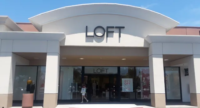 LOFT