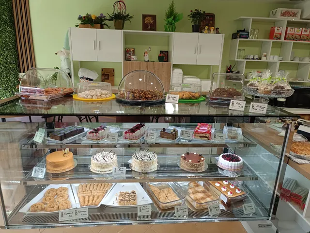 Сладкопекарна МАГИЯ