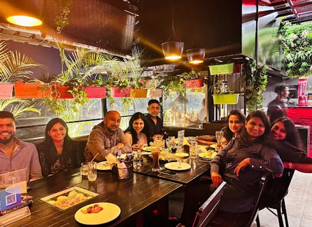 ESCAPE BAR & KITCHEN- Best Restaurant and Drinks