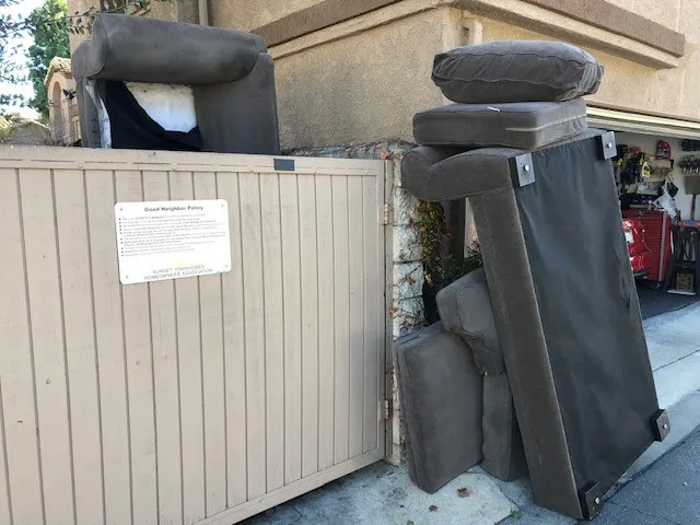 Stoneledge Furniture LLC