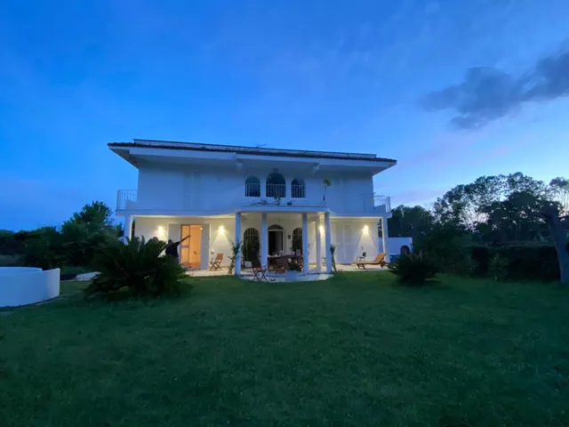 Casa Blanca B&B Latina