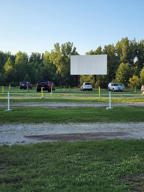 Lake Shore Drive-In Theatre