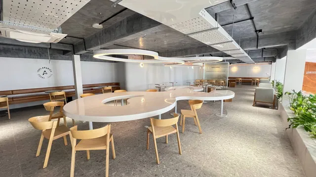 TUBE COFFEE Riverside