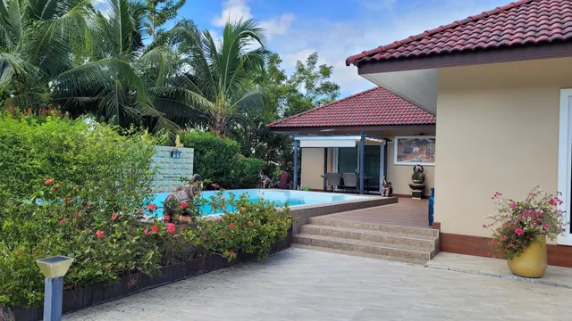 Pajaree and Udo‘s Happy Homestay