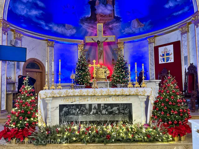 Holy Rosary Roman Catholic Church