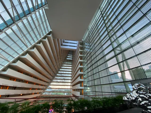 Bayfront Stn Exit B/MBS