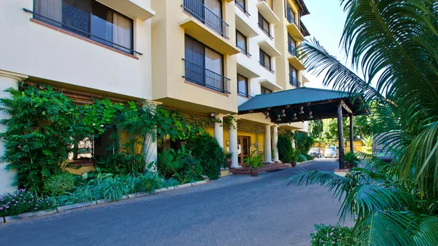 Sea Cliff Court Apartments