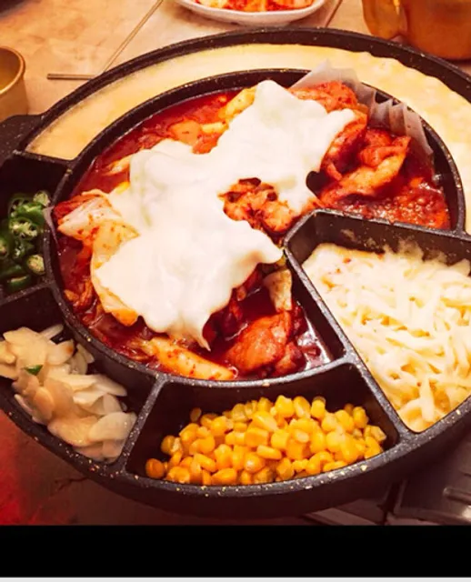 Mother Han's kitchen