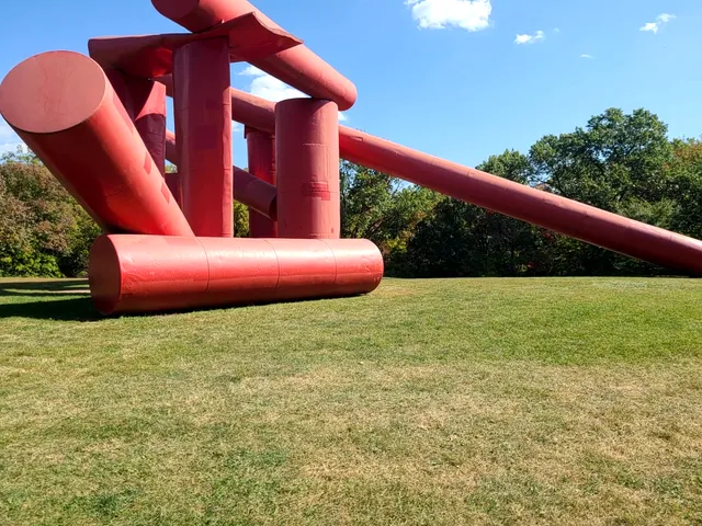 Laumeier Sculpture Park Trail Head