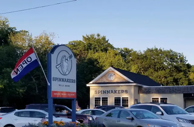 Spinnakers Restaurant